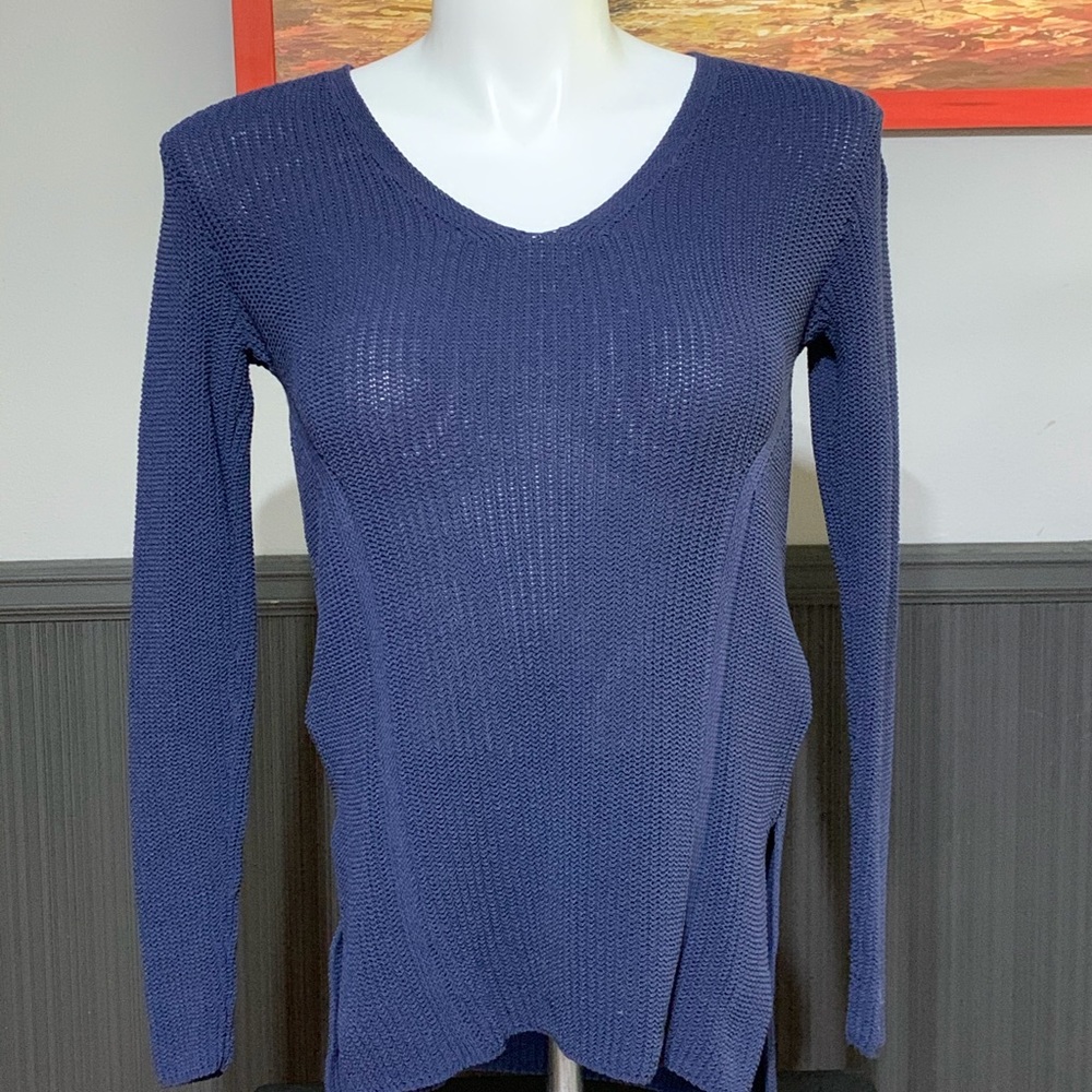 ☃️Athleta Sweater SZ - S - Picture 1 of 5